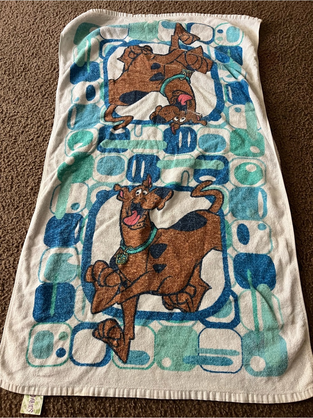 Scooby-Doo Towel - Brown & Teal Cartoon Design